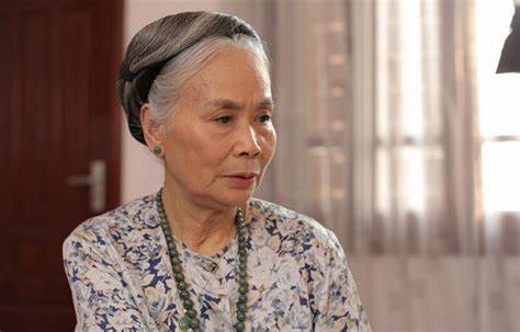 Nghệ sĩ ưu tú Ngọc Thoa - người đóng vai bà nội nhiều nhất trên màn ảnh Việt - Ảnh 1